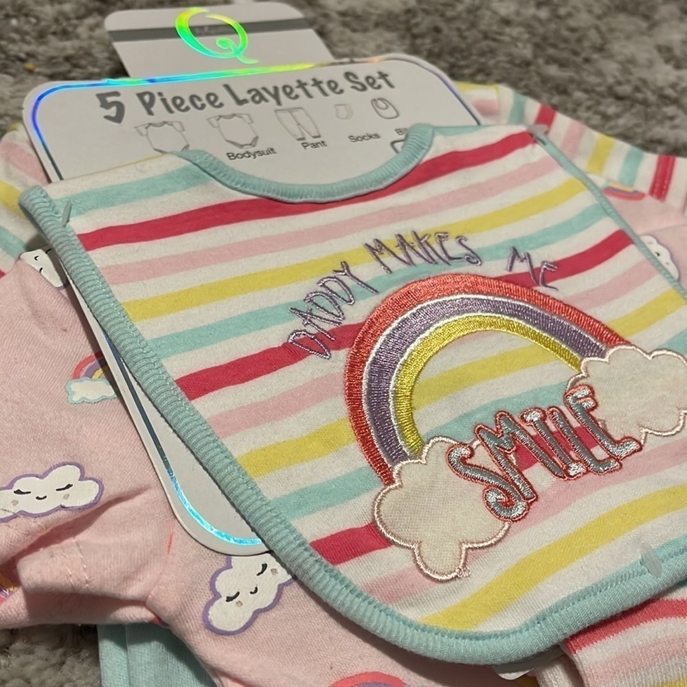 Quiltex Layette Girls Onesies Set l SIZE 6-9 Months - Picture 3 of 3